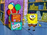 SpongeBob entdeckt im Geschäft den Plane-deine-Party-Kasten